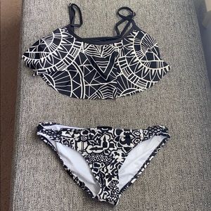 2 Piece Black and White bikini set